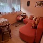 Bianka Vendeghaz Prázdninový dům *